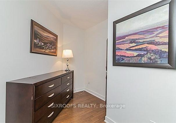 5740-yonge-street-toronto-ontario-c12565114