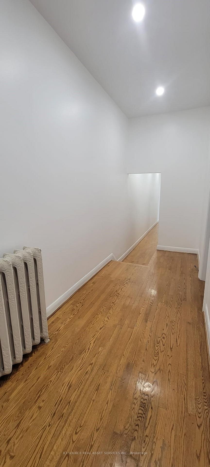360-gerrard-street-e-toronto-ontario-c12565332
