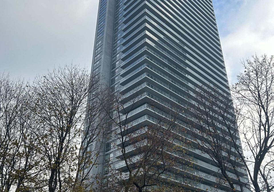 2015-sheppard-avenue-e-north-york-ontario-c12565406