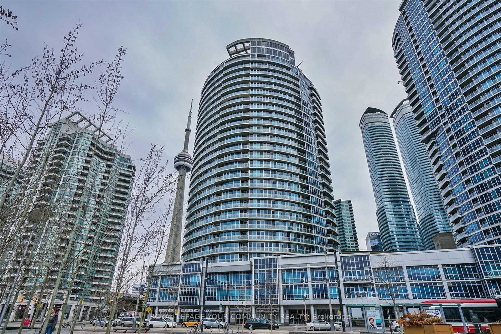 218-queens-quay-w-toronto-ontario-c12565536
