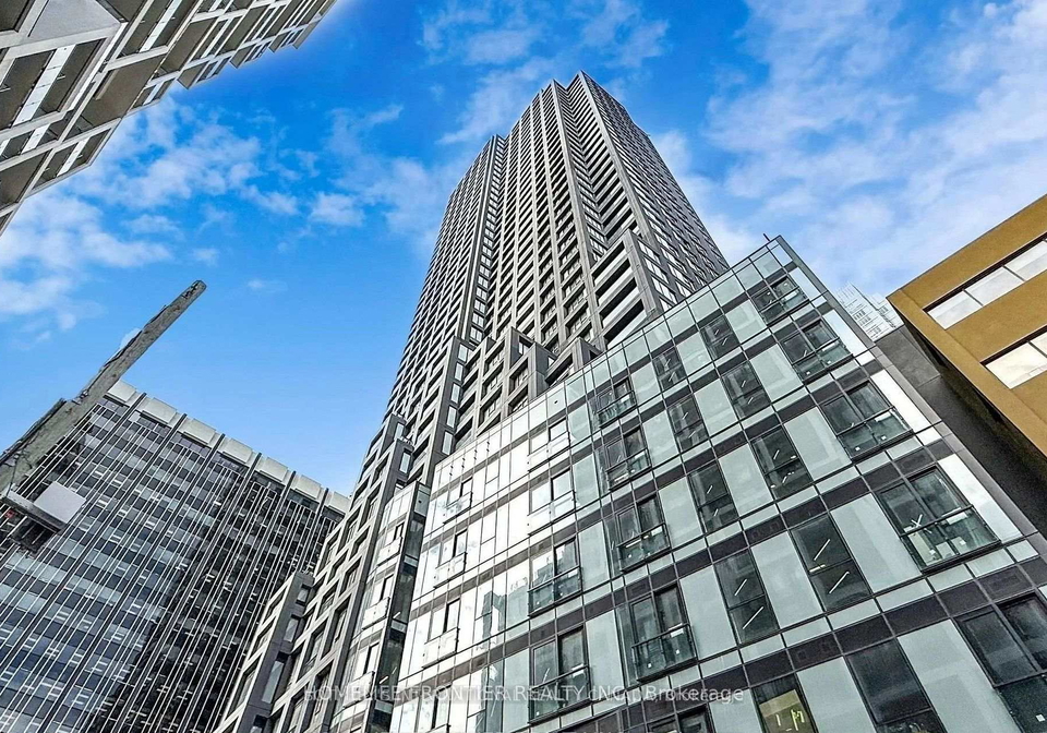 20-soudan-avenue-toronto-ontario-c12565580