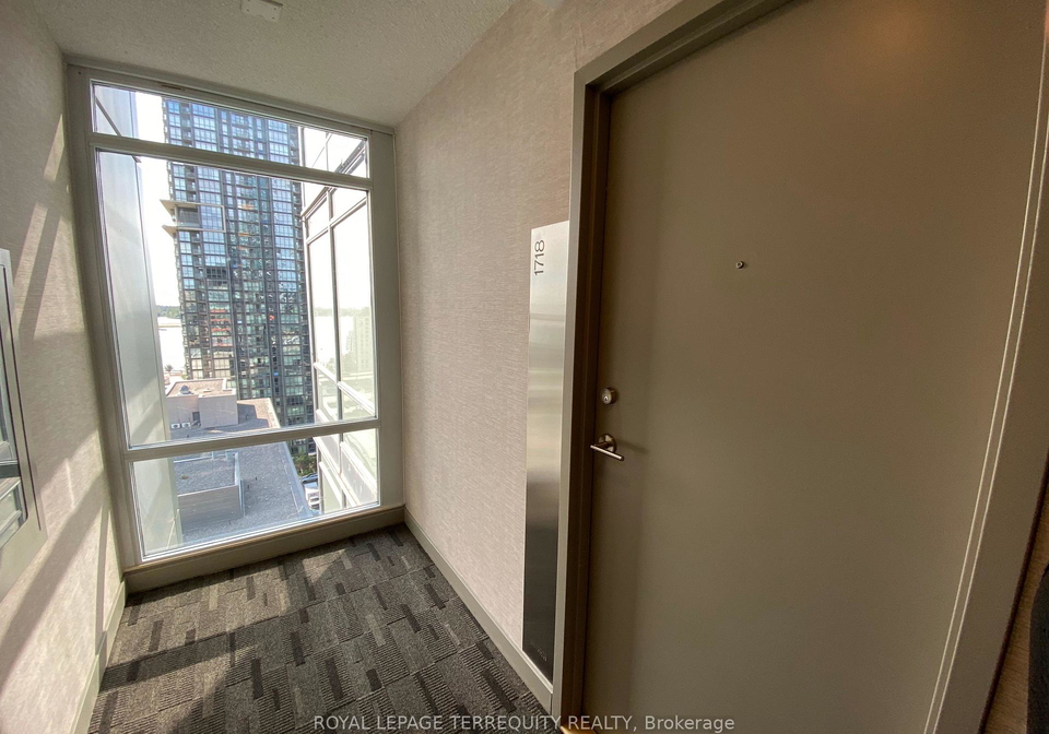 4k-spadina-avenue-toronto-ontario-c12565656