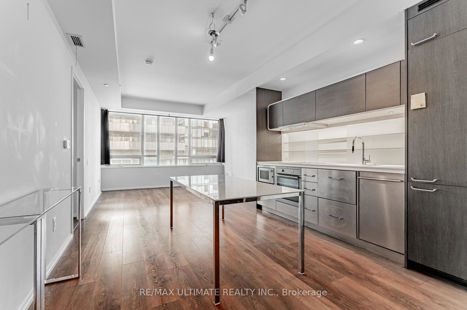 45-charles-street-e-toronto-ontario-c12565798
