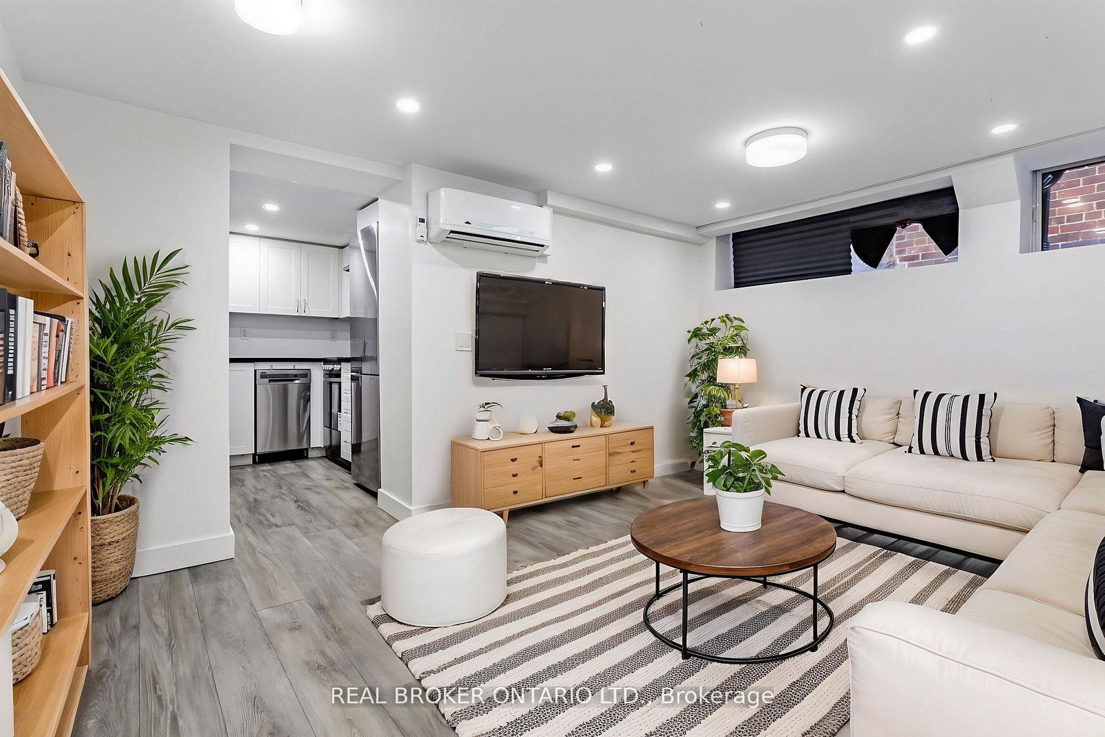 1088-avenue-road-toronto-ontario-c12565924