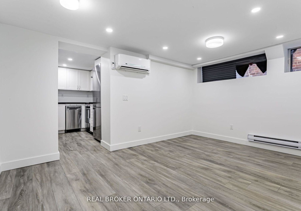 1088-avenue-road-toronto-ontario-c12565924