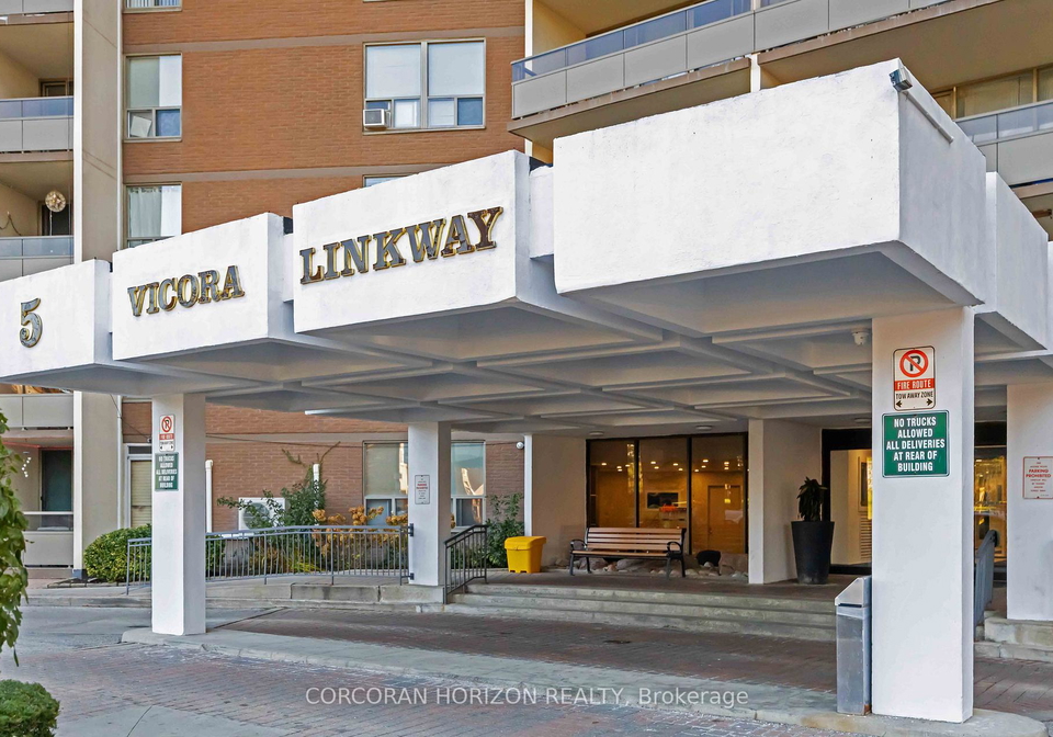 5-vicora-linkway-east-york-ontario-c12565962