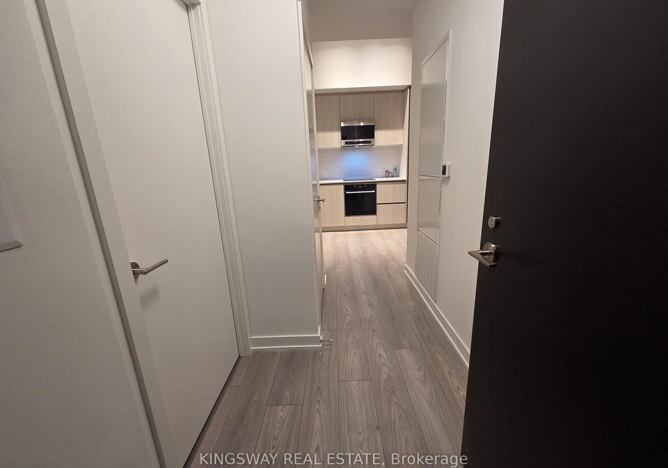 110-broadway-avenue-toronto-ontario-c12566040