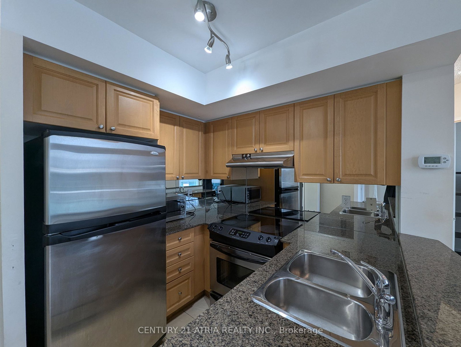 230-king-street-e-toronto-ontario-c12566128