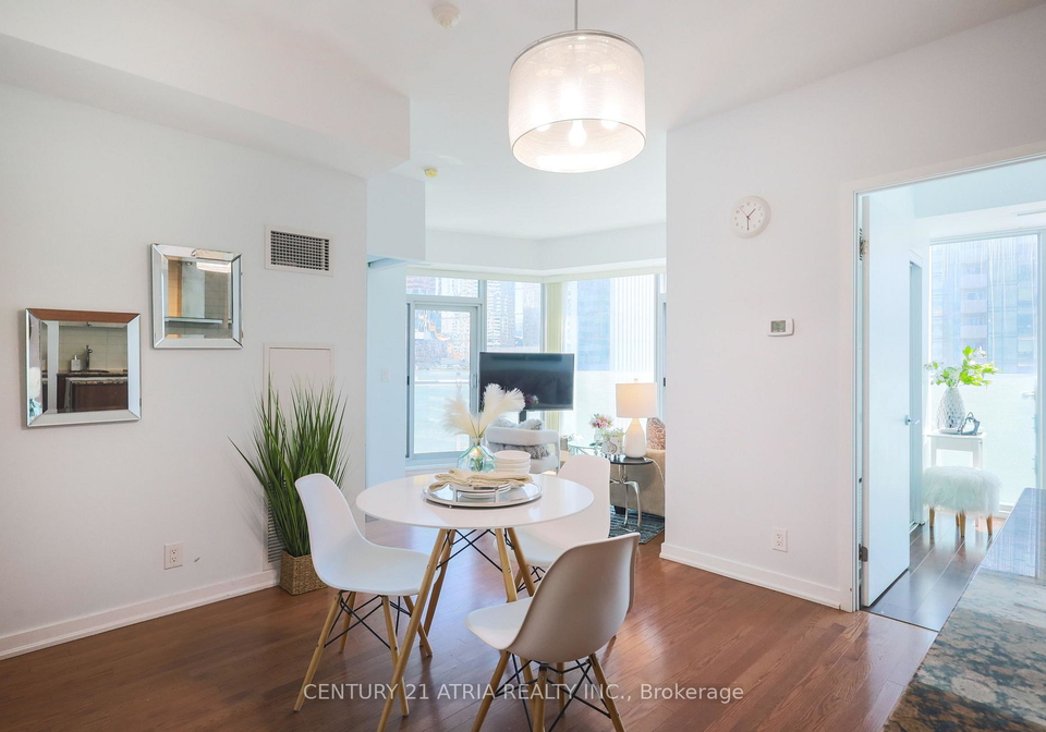 14-york-street-toronto-ontario-c12566352