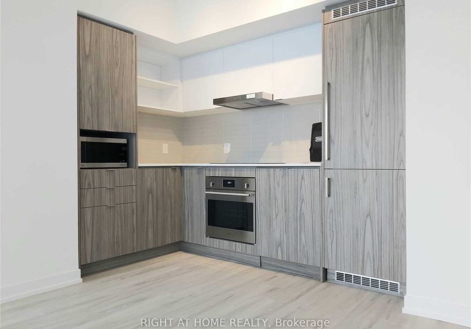 55-cooper-street-toronto-ontario-c12566446