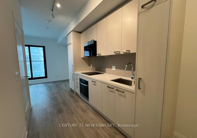 20-soudan-avenue-toronto-ontario-c12566492