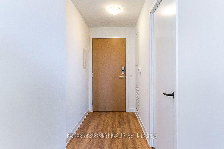 1-quarrington-lane-north-york-ontario-c12566522