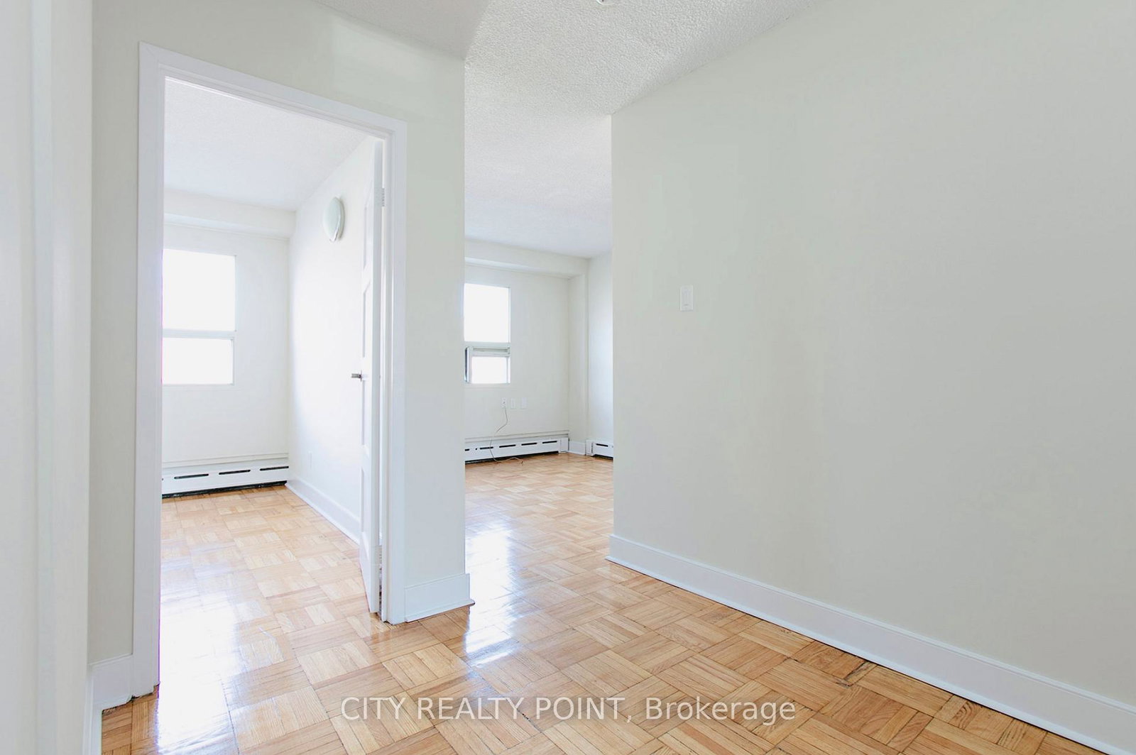 990-avenue-road-toronto-ontario-c12566582