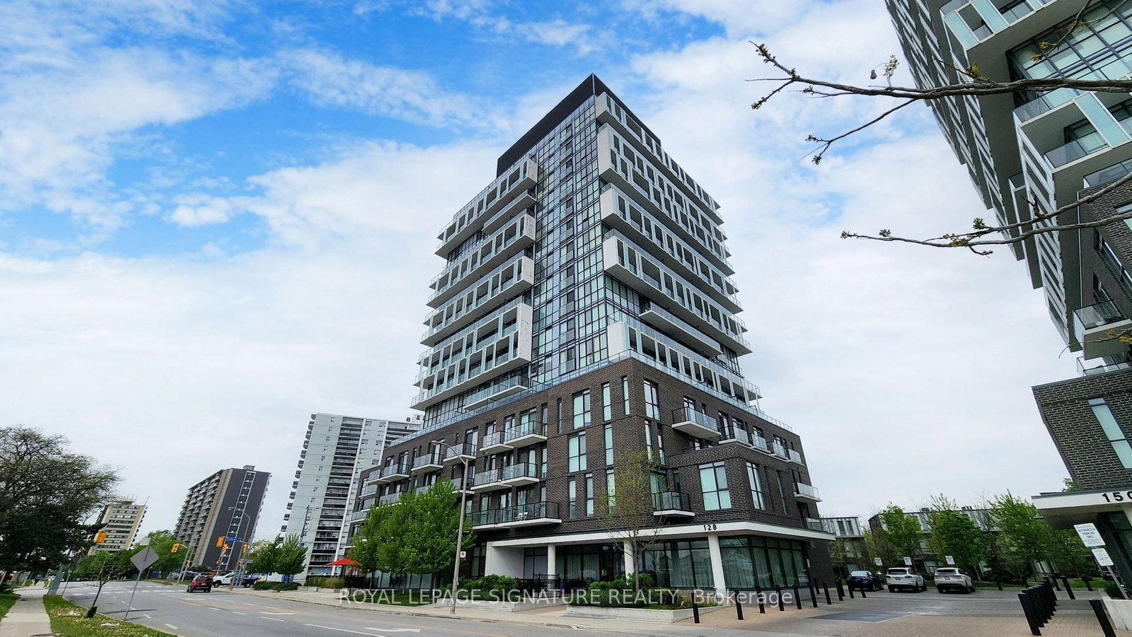 128-fairview-mall-drive-s-north-york-ontario-c12566916