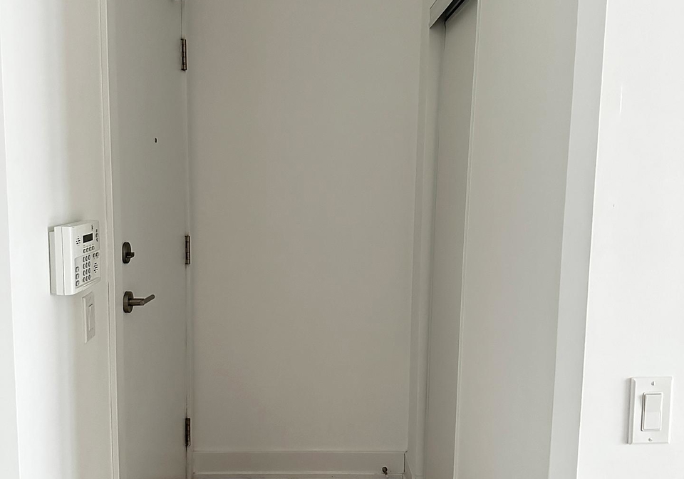 128-fairview-mall-drive-s-north-york-ontario-c12566916