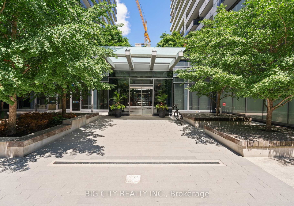1030-king-street-w-toronto-ontario-c12566982