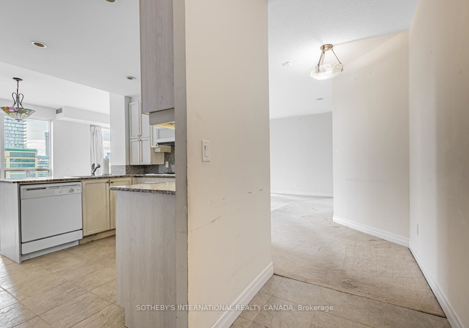 8-park-road-toronto-ontario-c12567064