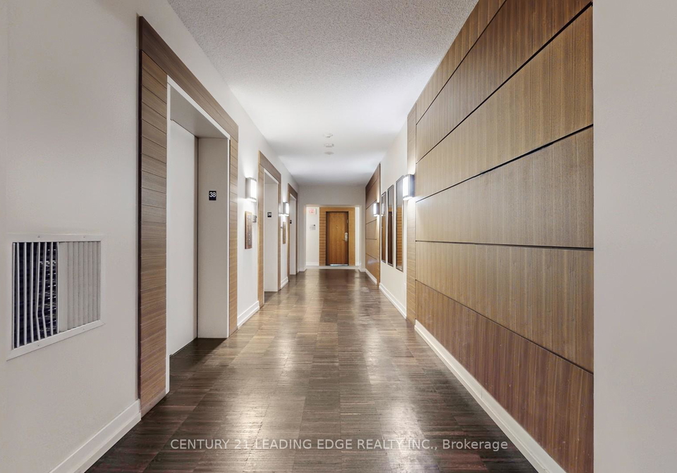 2191-yonge-street-toronto-ontario-c12567356