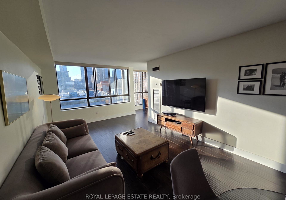 117-gerrard-street-e-toronto-ontario-c12567394