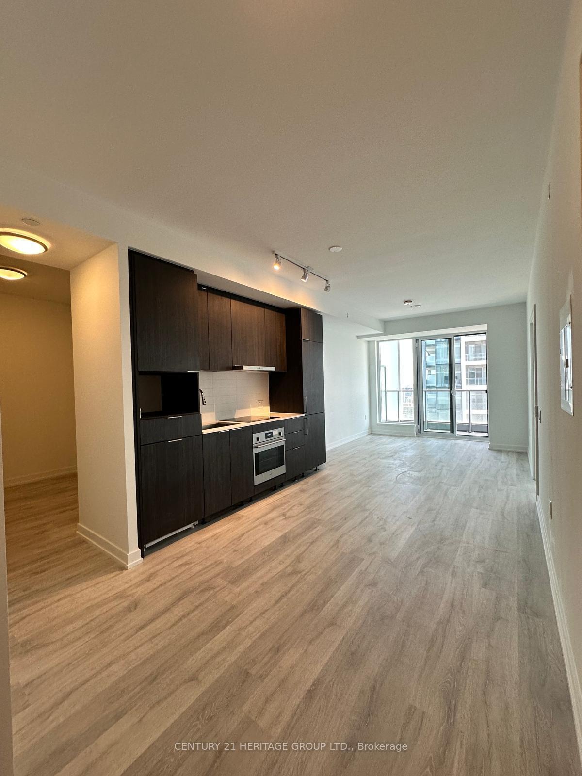 7-golden-lion-heights-north-york-ontario-c12567650
