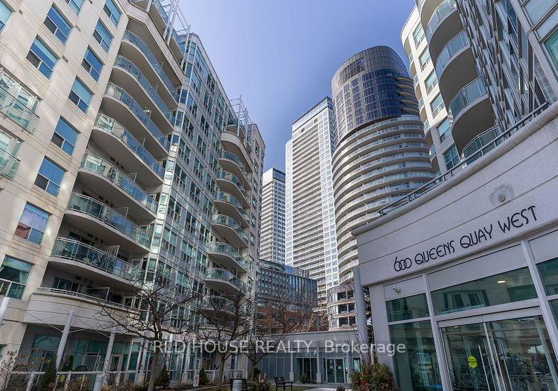 600-queens-quay-w-toronto-ontario-c12567772