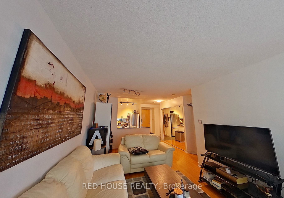 600-queens-quay-w-toronto-ontario-c12567772