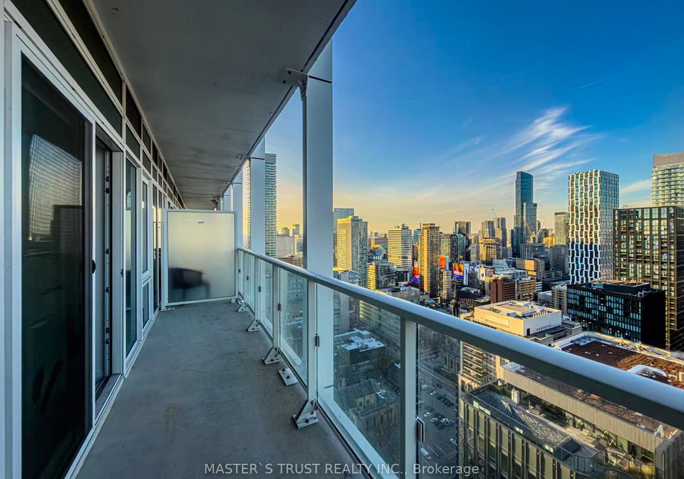 88-e-queen-street-toronto-ontario-c12567892