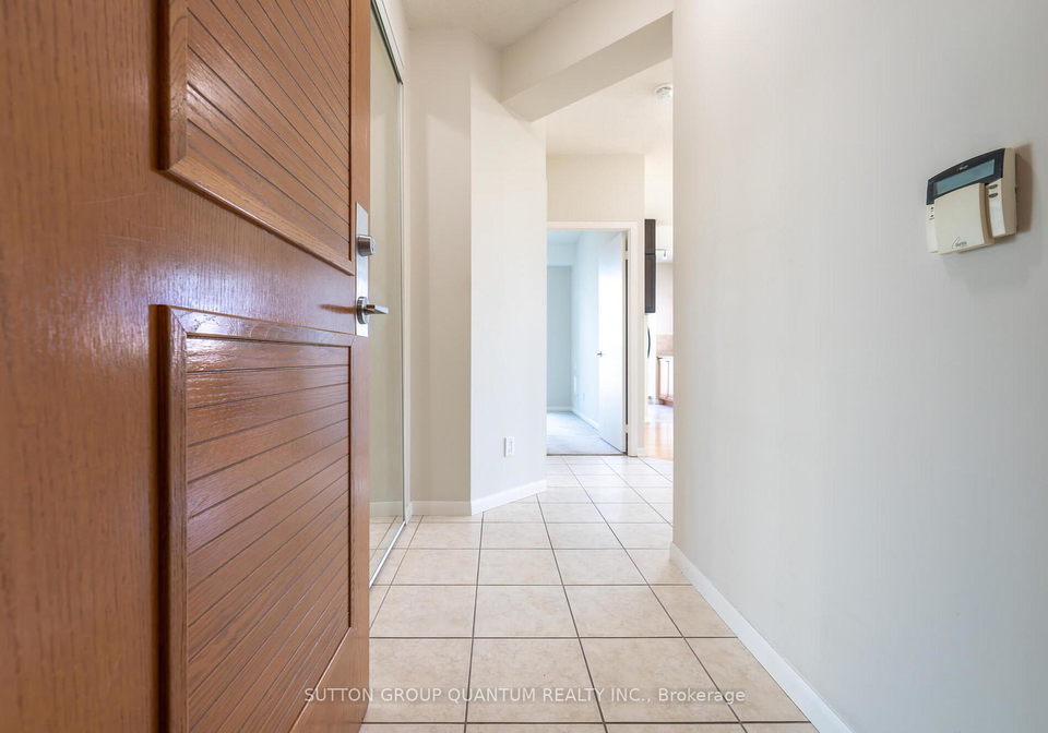 219-fort-york-boulevard-toronto-ontario-c12568348