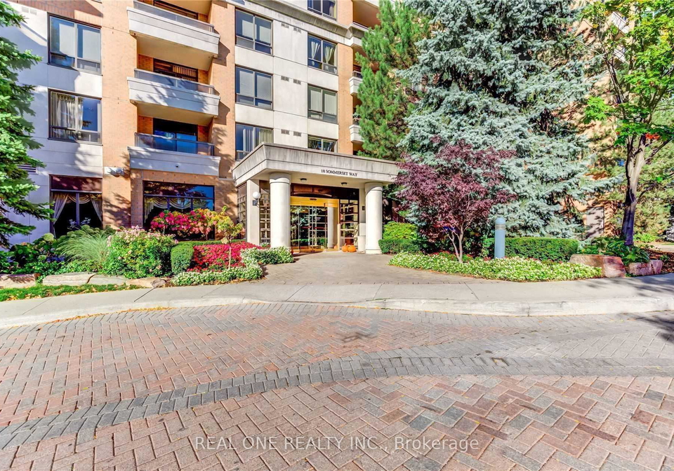 18-sommerset-way-north-york-ontario-c12568782