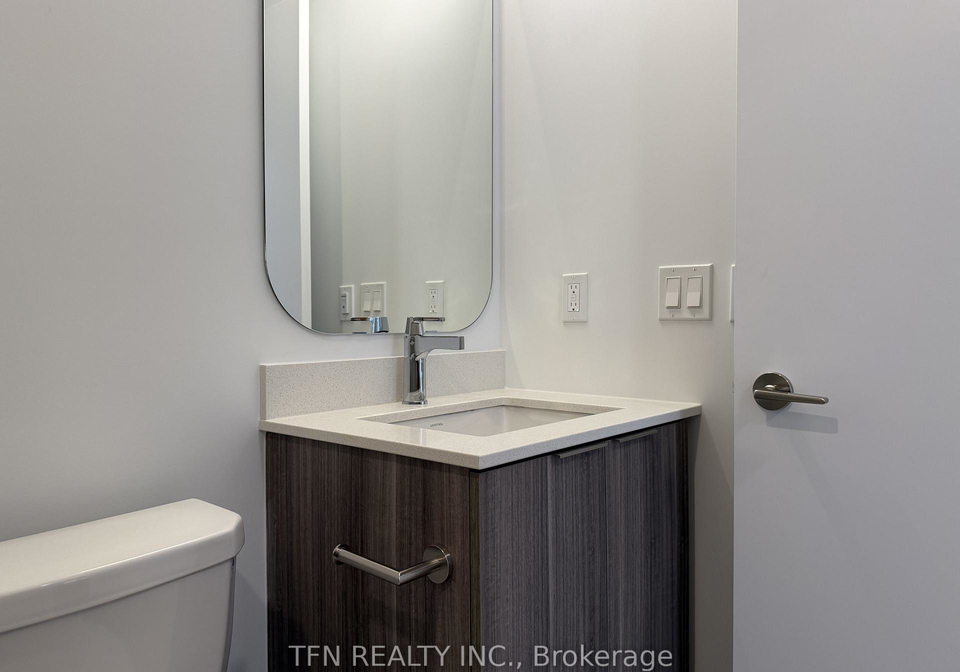 15-richardson-street-toronto-ontario-c12568946
