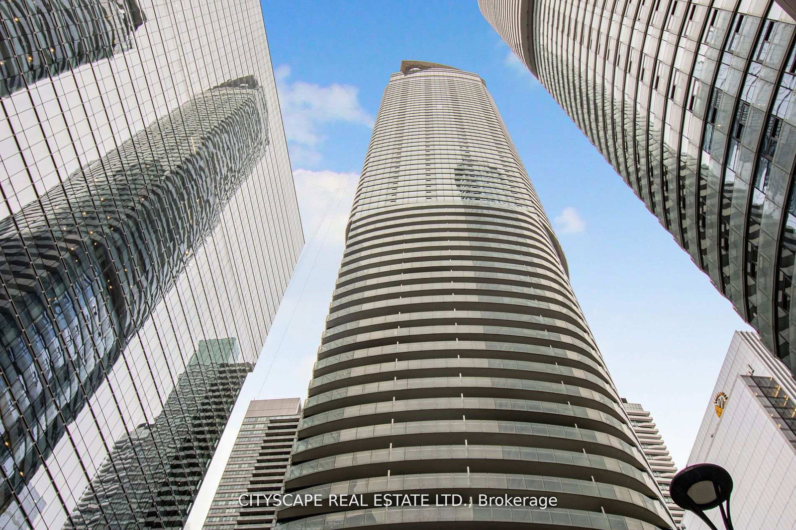 12-york-street-toronto-ontario-c12568952