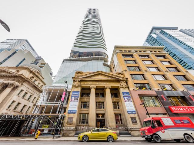197-yonge-street-toronto-ontario-c12568960