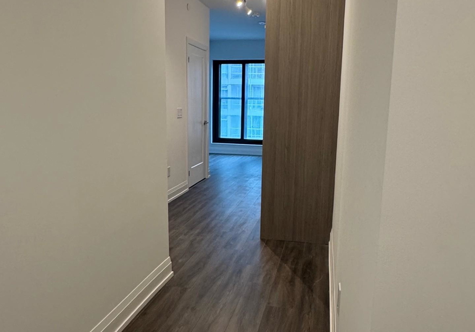 20-soudan-avenue-toronto-ontario-c12569000