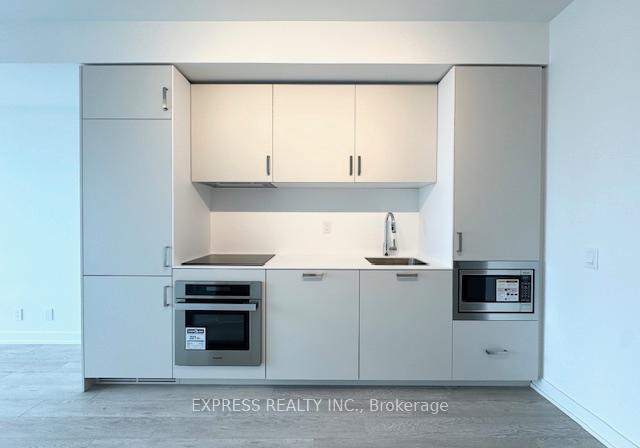 88-queen-street-e-toronto-ontario-c12569074