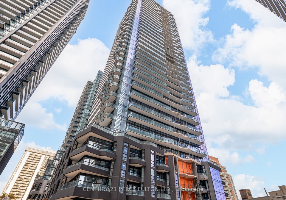 110-broadway-avenue-toronto-ontario-c12569214