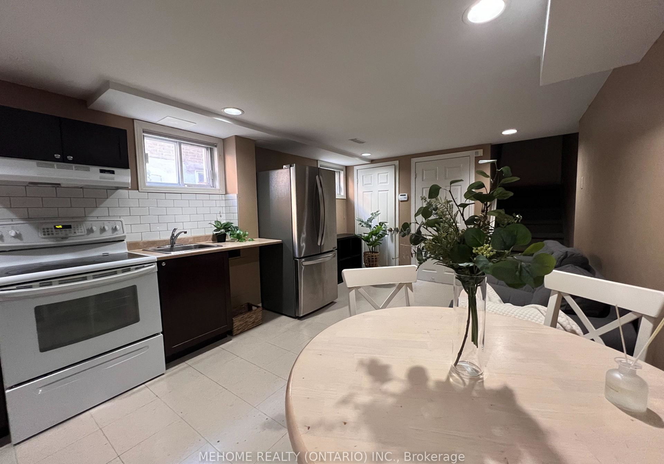 121-angus-drive-north-york-ontario-c12569234