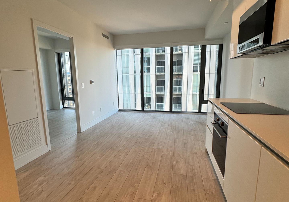 8-cumberland-street-toronto-ontario-c12569334