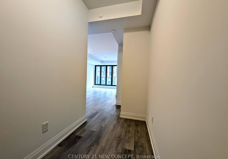 20-soudan-avenue-toronto-ontario-c12569360