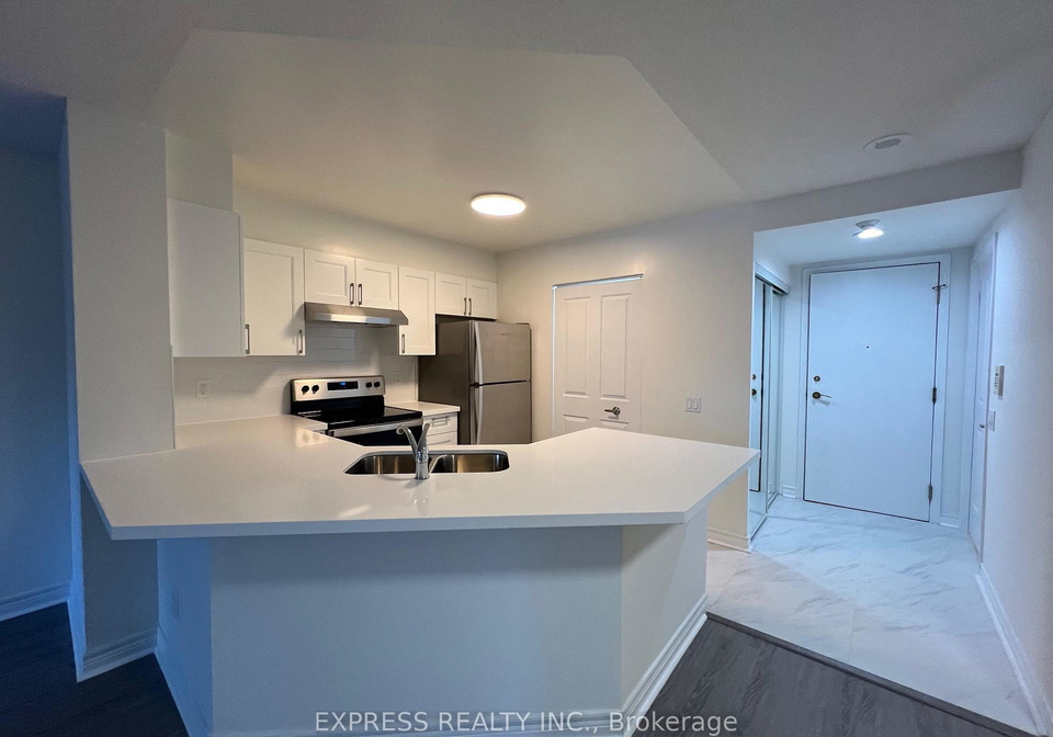 152-st-patrick-street-toronto-ontario-c12569416