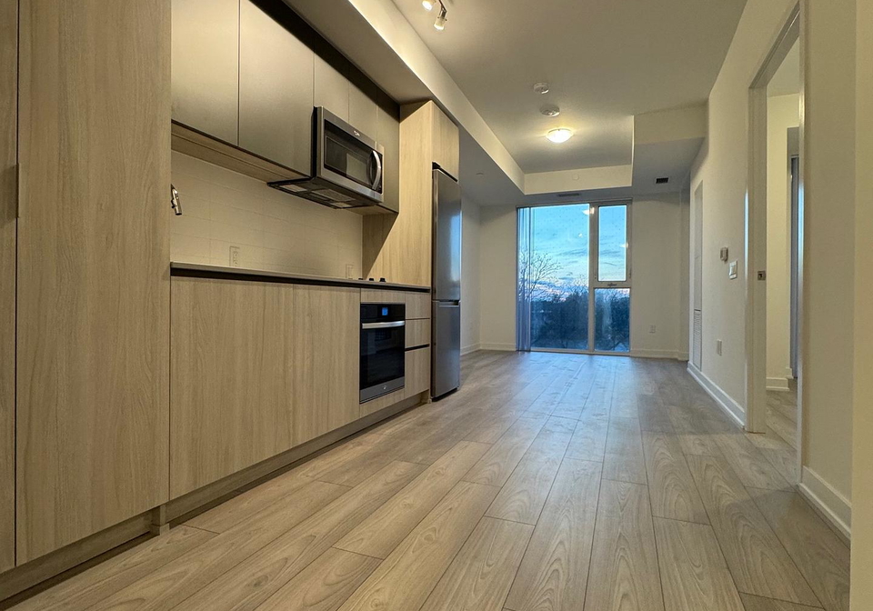 5858-yonge-street-toronto-ontario-c12569620