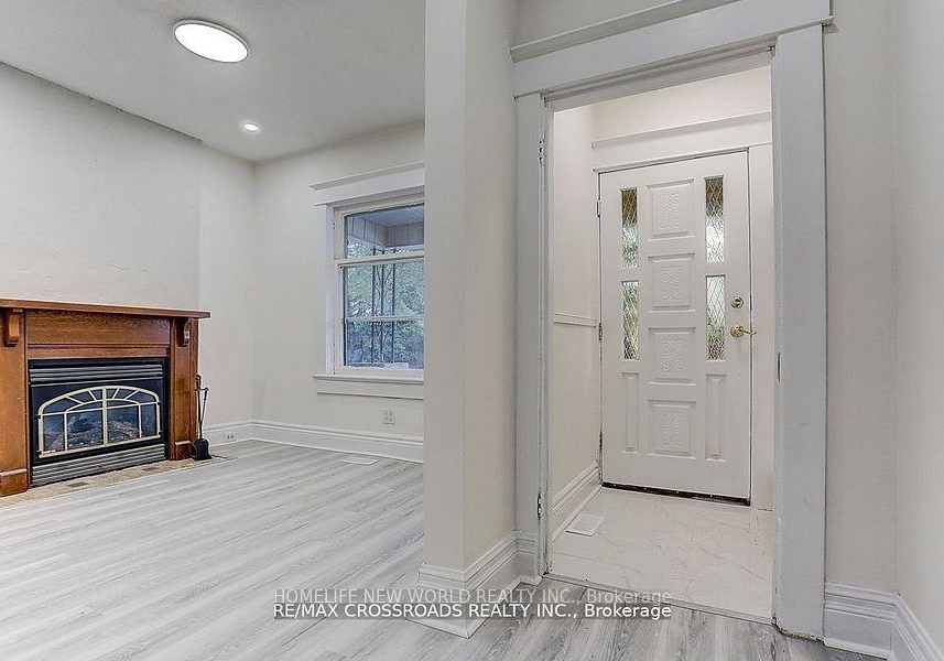 72-ellsworth-avenue-toronto-ontario-c12569894