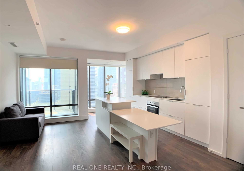 5-st-joseph-street-toronto-ontario-c12569908