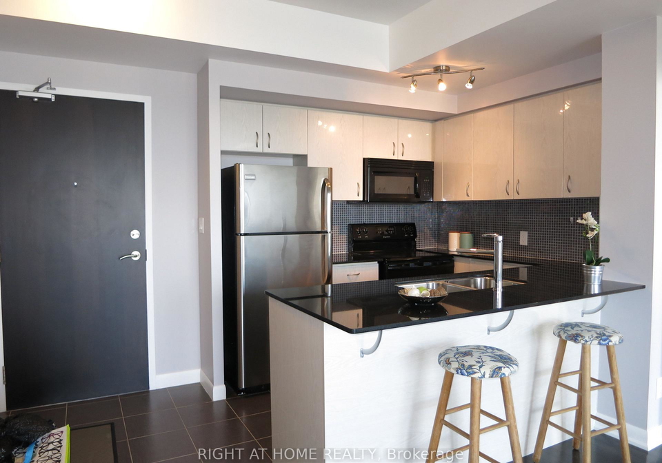 5793-yonge-street-north-york-ontario-c12570700
