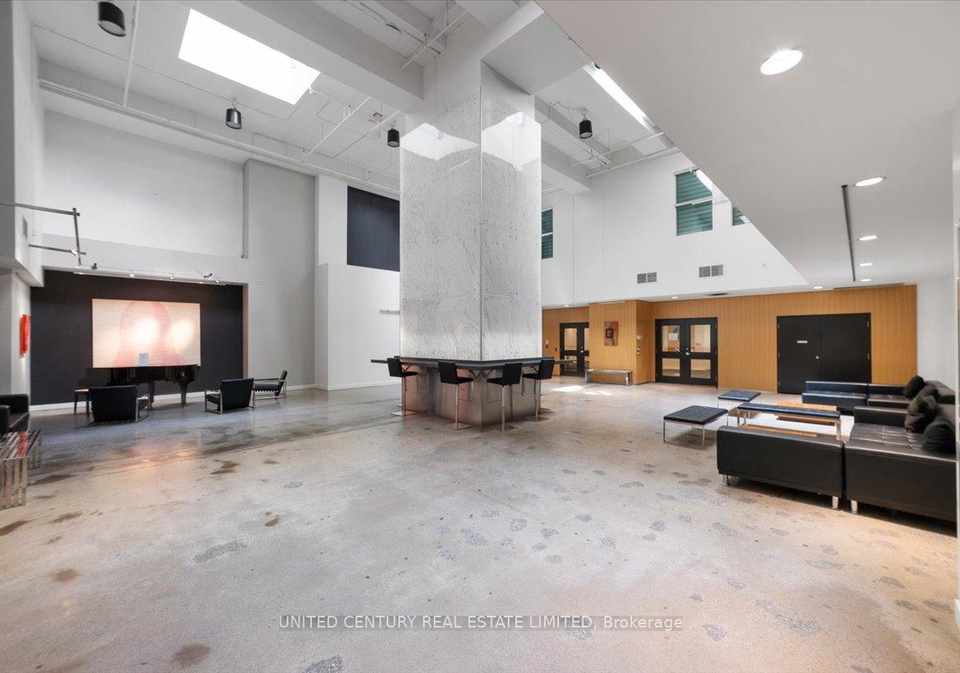 155-dalhousie-street-toronto-ontario-c12570850