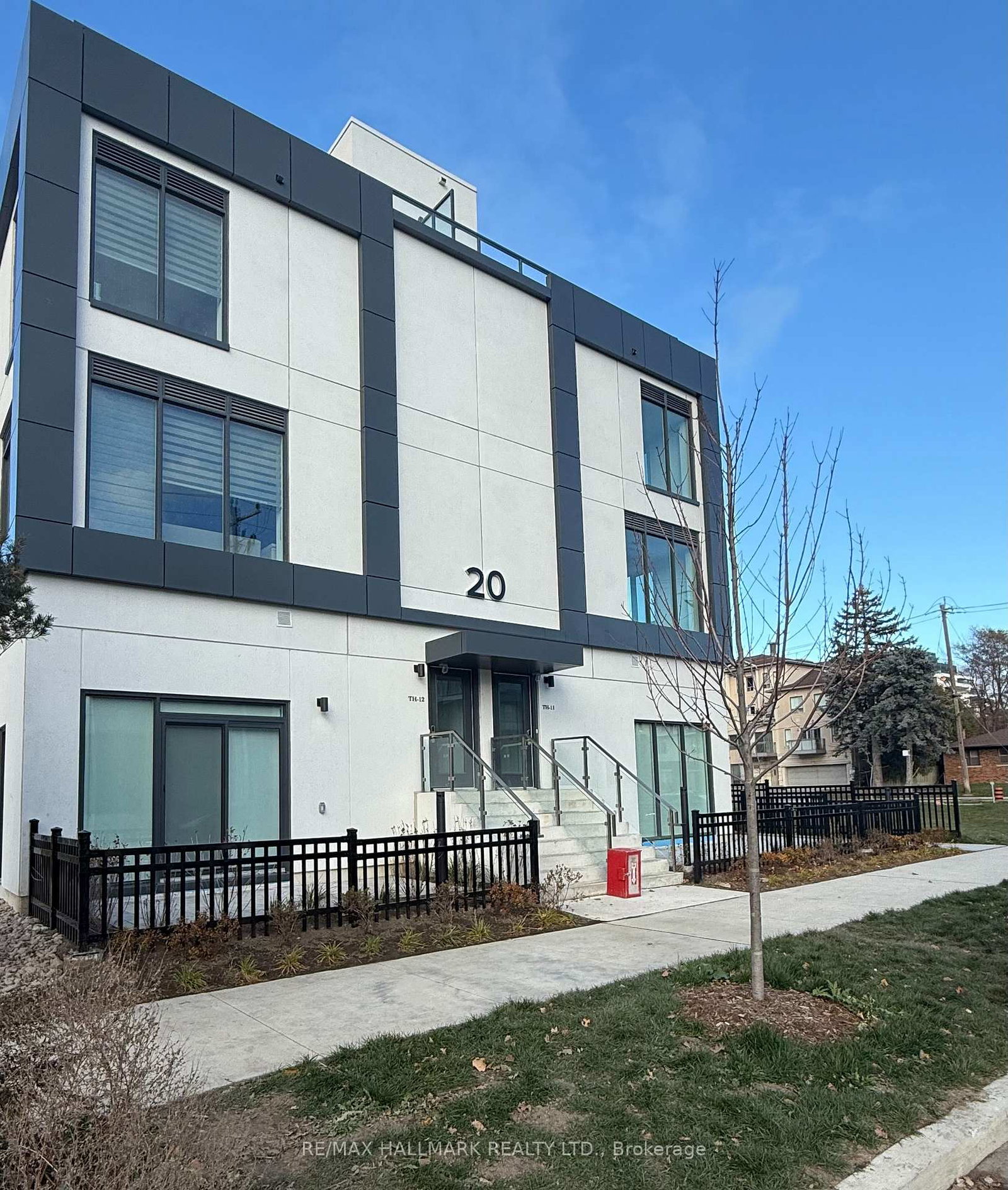 20-dervock-crescent-north-york-ontario-c12570910