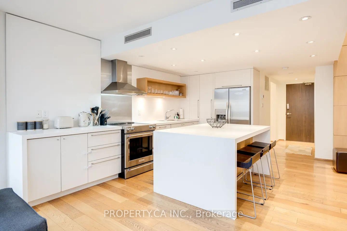 160-bedford-road-toronto-ontario-c12571022