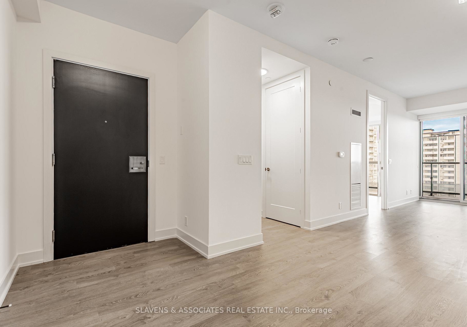 11-lillian-street-toronto-ontario-c12571040