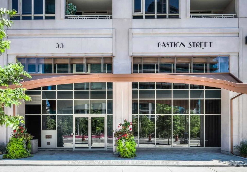 35-bastion-street-toronto-ontario-c12571294