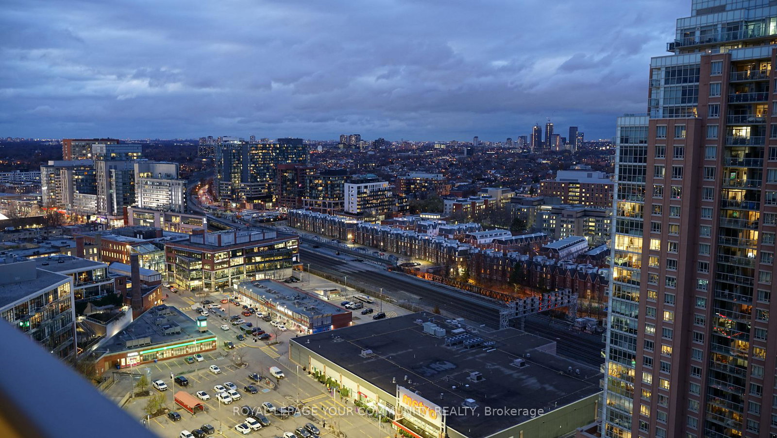 150-east-liberty-street-toronto-ontario-c12571572