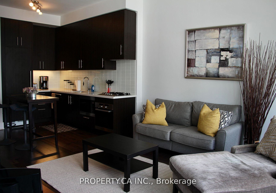 39-queens-quay-e-toronto-ontario-c12571746